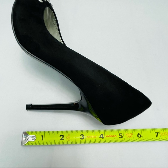 Women's Guess Studded High Heel Stiletto Pumps Suede Shoes 7.5 - Picture 13 of 13